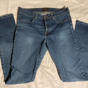 Height Goddess Extra Tall Mid-rise jeans 34x39 size 16